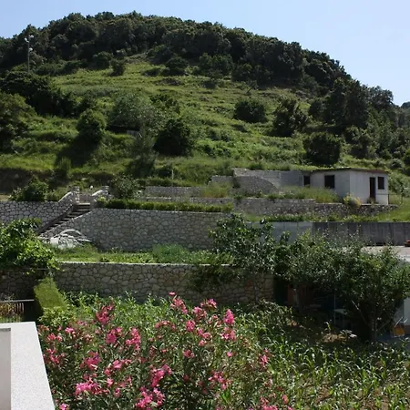Apartmán - Donja 2001b *
