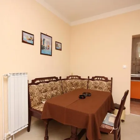 Apartmán - Donja 2001b